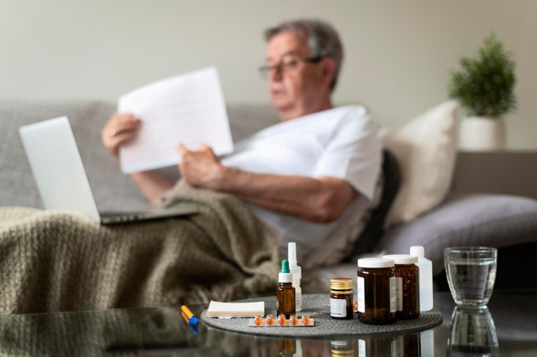 Producent niesteroidowego leku przeciwzapalnego (NLPZ) ostrzega przed poważnymi zaburzeniami klinicznymi