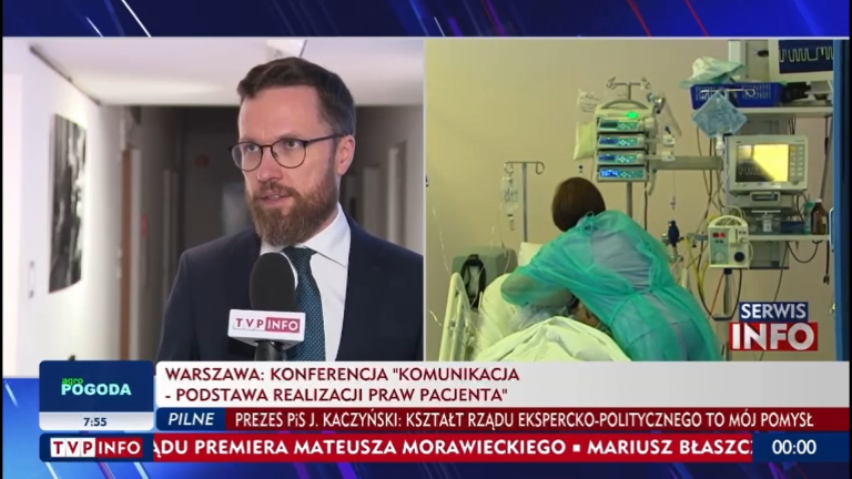 Radca prawny Tymoteusz Zych mówił o prawach pacjenta w TVP INFO