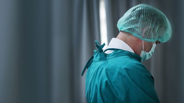 Perforacja jelita po operacji – odszkodowanie