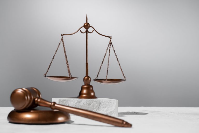 Adwokat medyczny Rzeszów – kompleksowa pomoc prawna w sprawach medycznych